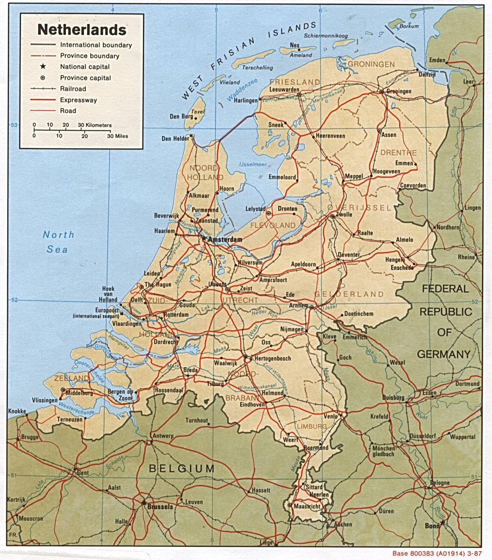 Karte der Niederlande mit angrenzenden deutschen Städten